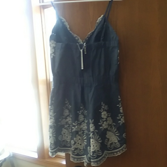 Romper - Picture 2 of 4